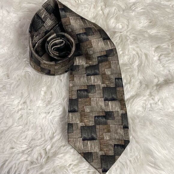 PIERRE CARDIN Mens All Silk Tie Abstract Taupe Black Tan Dressy Career Classy - Picture 1 of 7